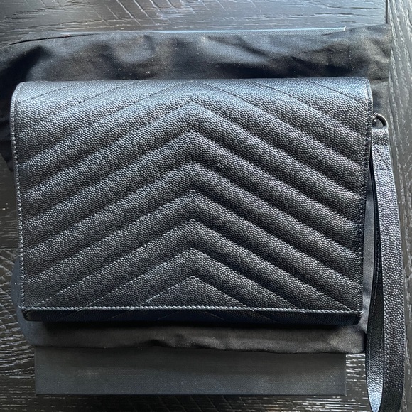 YSL Black Quilted Wristlet - Picture 3 of 6